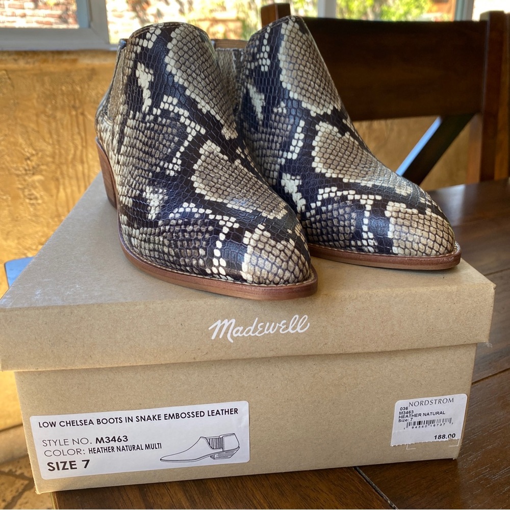 Madewell Low Chelsie Snake Print Embossed Leather Bootie Boot Womens Size 7